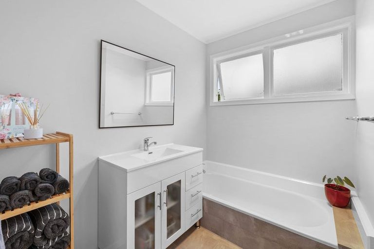 Photo of property in 51 Mangati Road, Bell Block, New Plymouth, 4312