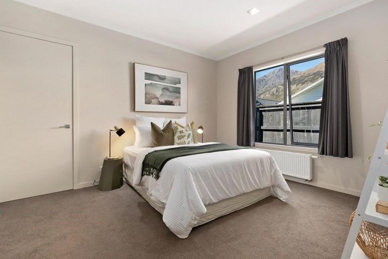 Photo of property in 4 Sylvan Street, Lake Hayes, Queenstown, 9304
