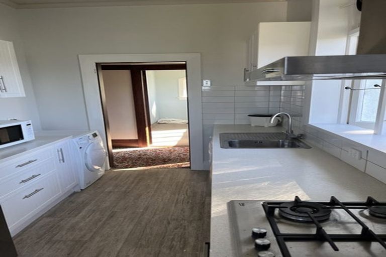 Photo of property in 27 Constitution Street, Dunedin Central, Dunedin, 9016