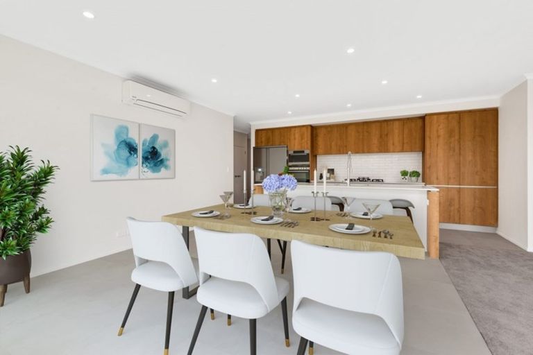 Photo of property in 31 Kukuwai Avenue, Red Beach, 0932