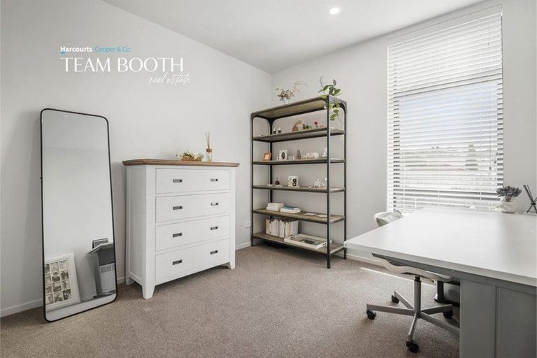 Photo of property in 102/165 Lake Road, Northcote, Auckland, 0627