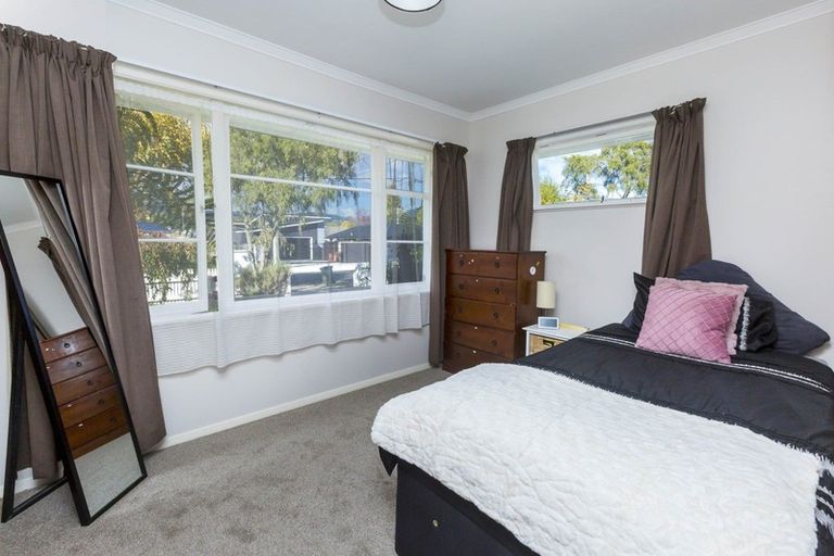 Photo of property in 3 Ruahine Street, Trentham, Upper Hutt, 5018