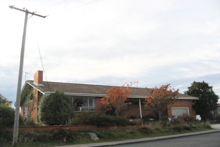 Photo of property in 1 Lowestoft Street, Balclutha, 9230