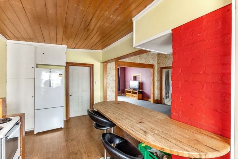 Photo of property in 37 Brookes Street, Inglewood, 4330