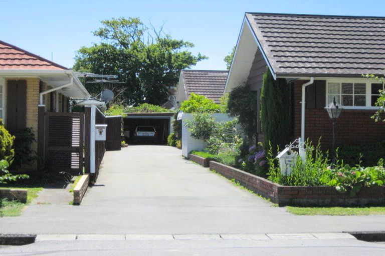 Photo of property in 2/37 Church Lane, Merivale, Christchurch, 8014