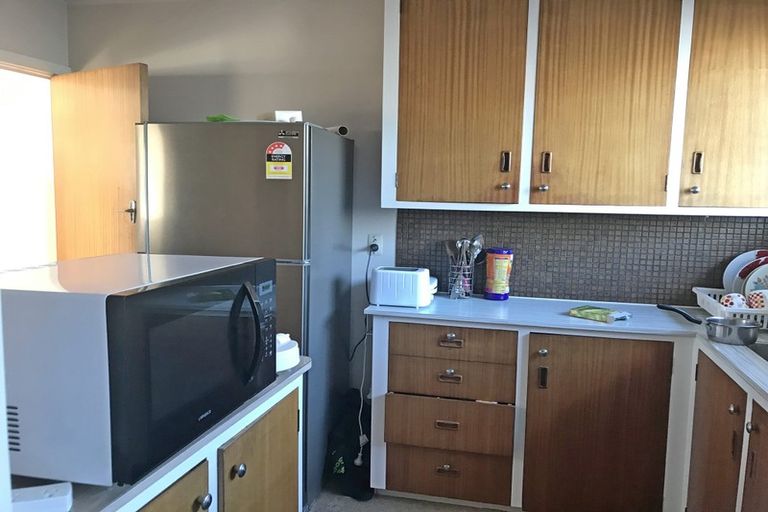 Photo of property in 2/6 Trafalgar Street, Maori Hill, Timaru, 7910