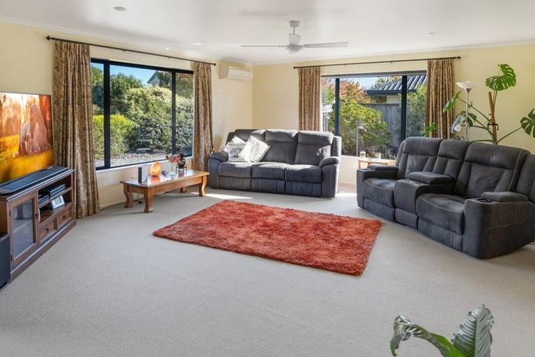 Photo of property in 24 Hollybush Drive, Brightwater, 7022