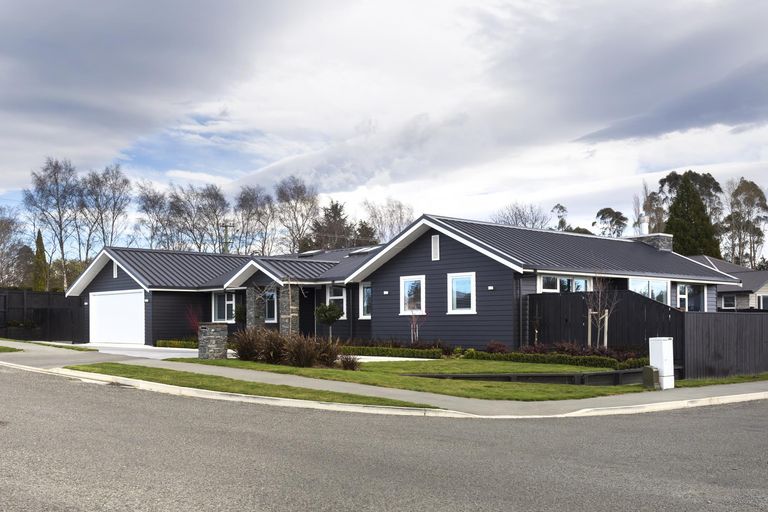 Photo of property in 1 Avoca Drive, Waiareka Junction, Oamaru, 9401