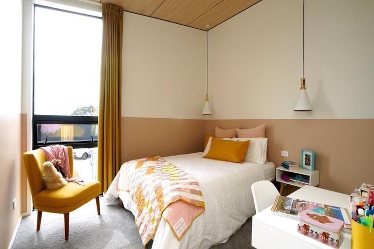 Photo of property in 16a Shearer Drive, Oakura, 4314