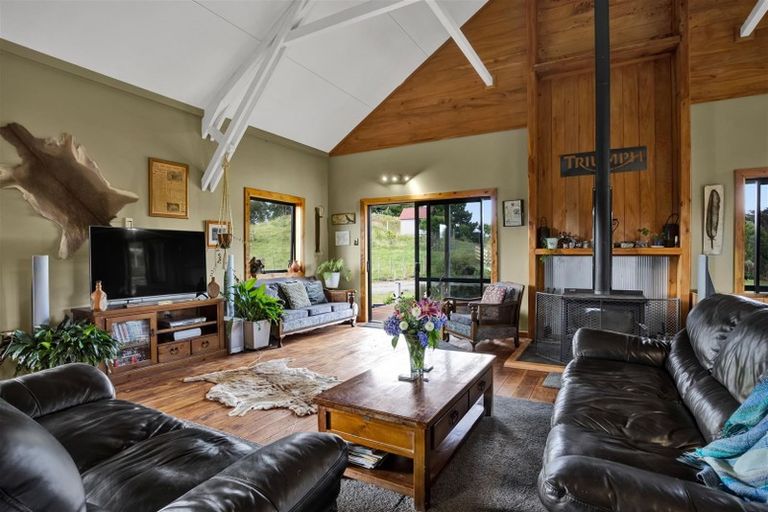 Photo of property in 172 Whakamara Road, Manutahi, Hawera, 4672