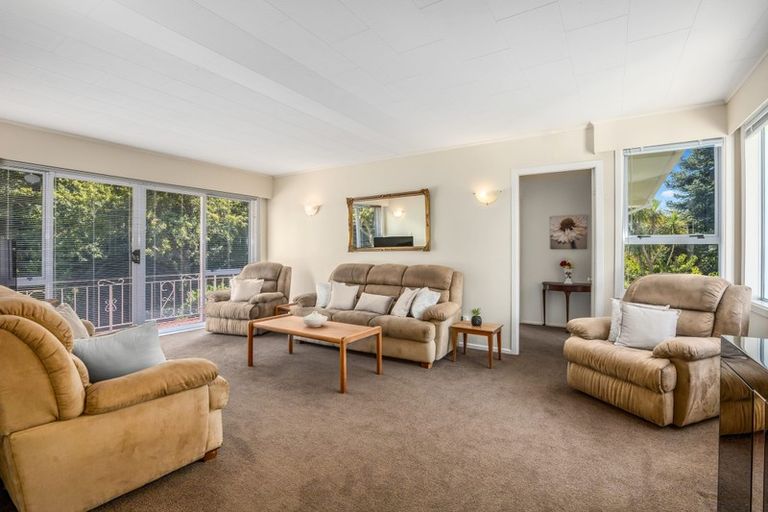 Photo of property in 80a Mana View Road, Paremata, Porirua, 5026