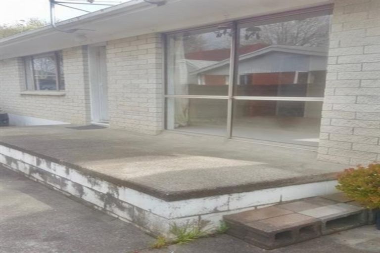 Photo of property in 2/14 Woolfield Road, Papatoetoe, Auckland, 2025