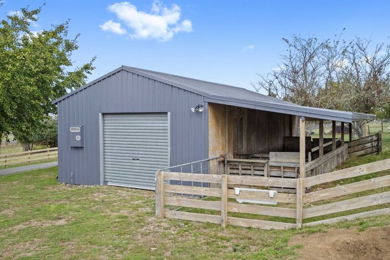 Photo of property in 1389 Highway 22, Pukekawa, Tuakau, 2696