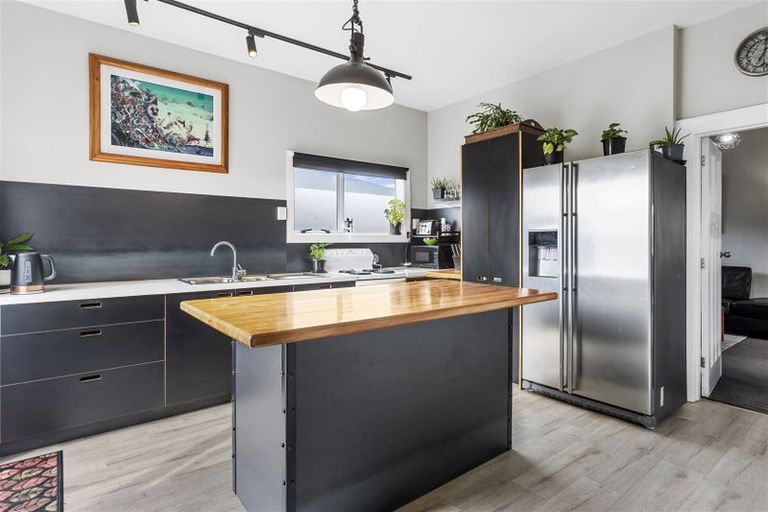 Photo of property in 31 Buccleugh Street, Phillipstown, Christchurch, 8011