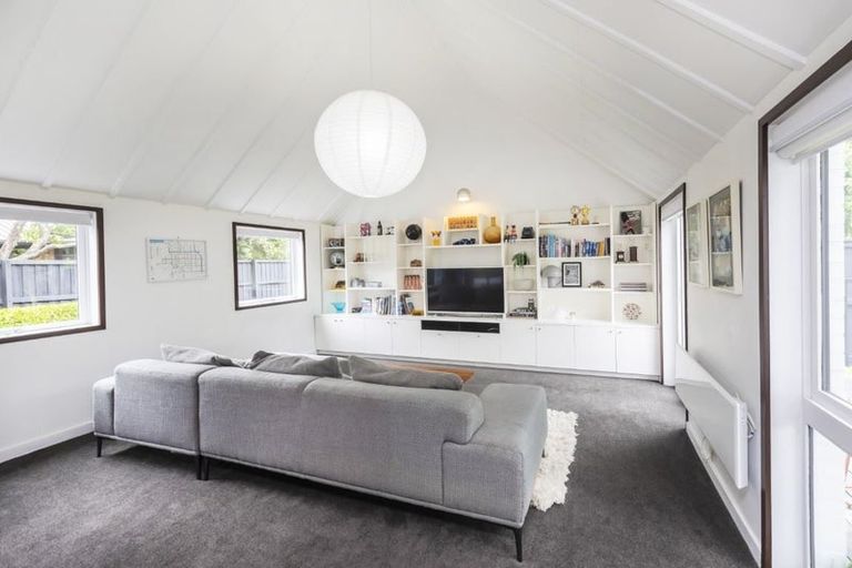 Photo of property in 266 Waimairi Road, Ilam, Christchurch, 8041