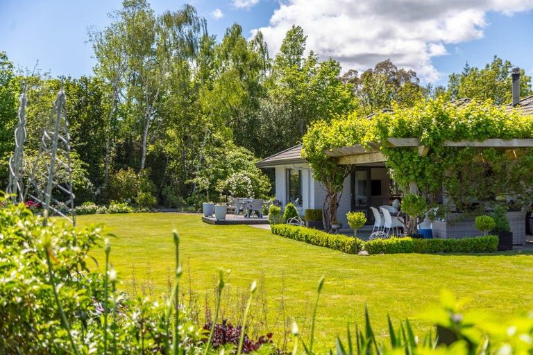 Photo of property in 95d Kuratawhiti Street, Greytown, 5794