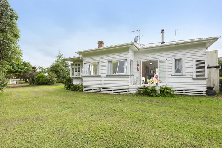 Photo of property in 65 Williams Road, Glenbrook, Waiuku, 2681