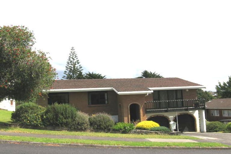 Photo of property in 24 Waiau Street, Torbay, Auckland, 0630