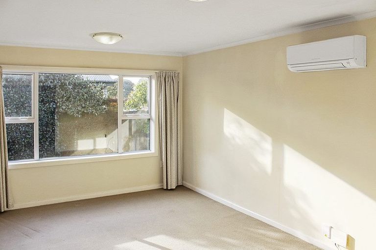 Photo of property in 84 Kendal Avenue, Burnside, Christchurch, 8053