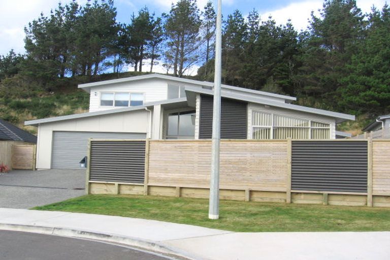 Photo of property in 45 Winsley Terrace, Churton Park, Wellington, 6037