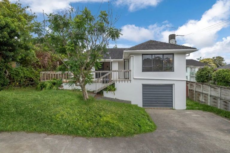 Photo of property in 1/24 Richards Avenue, Forrest Hill, Auckland, 0620