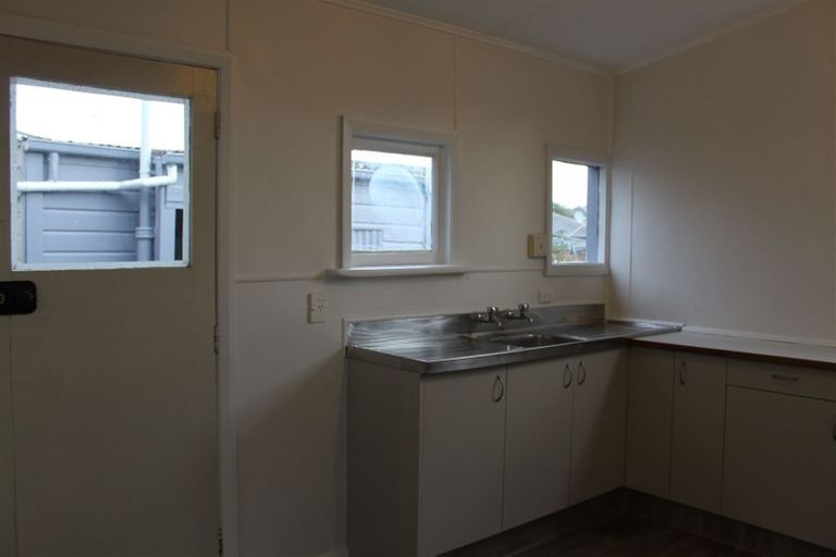 Photo of property in 31 Burns Street, South Dunedin, Dunedin, 9012