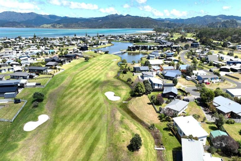 Photo of property in 102 The Fairway, Matarangi, Whitianga, 3592