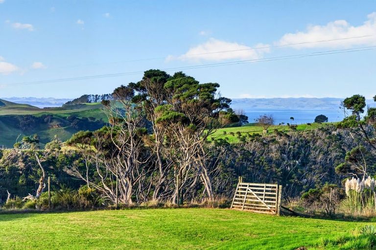 Photo of property in 2760 South Head Road, South Head, 0874