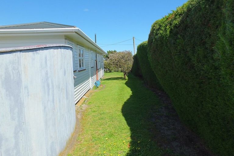Photo of property in 43 Edinburgh Terrace, Foxton Beach, Foxton, 4815