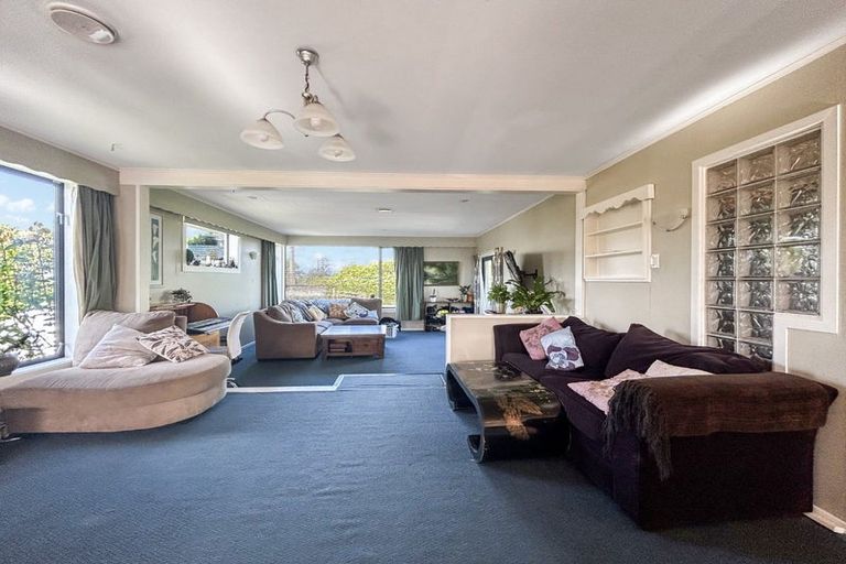 Photo of property in 32 John Street, Winton, 9720