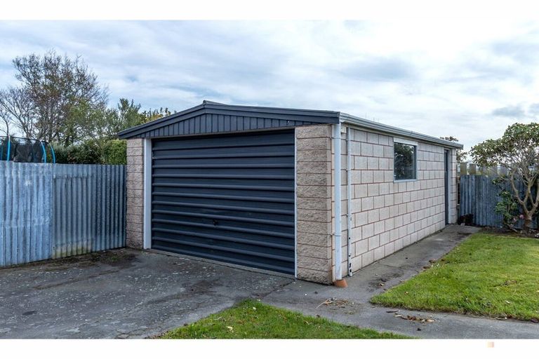 Photo of property in 3/39 Gleniti Road, Gleniti, Timaru, 7910