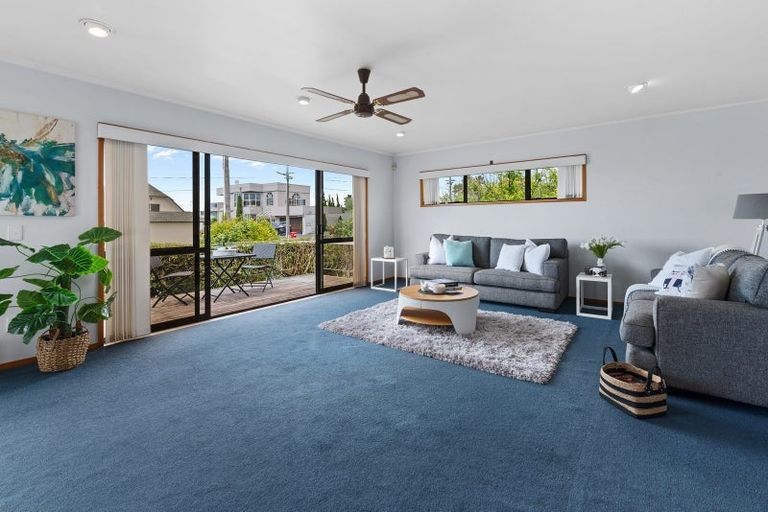 Photo of property in 80 Deep Creek Road, Torbay, Auckland, 0630