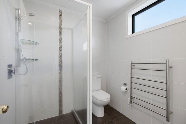 Photo of property in 91 Victory Street, Welcome Bay, Tauranga, 3112