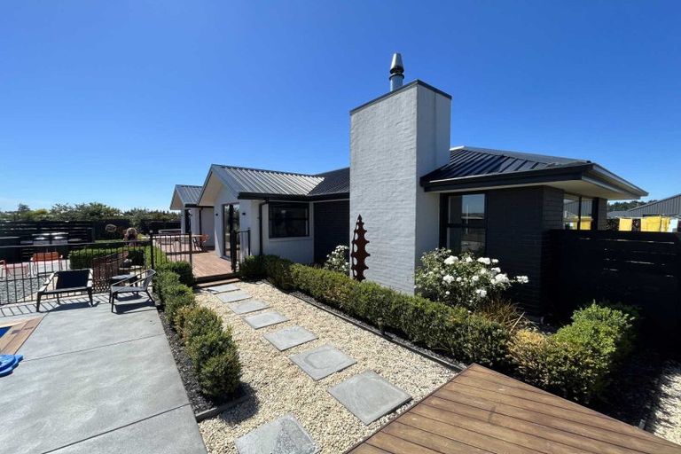 Photo of property in 19 Hampton Drive, Swannanoa, Kaiapoi, 7692