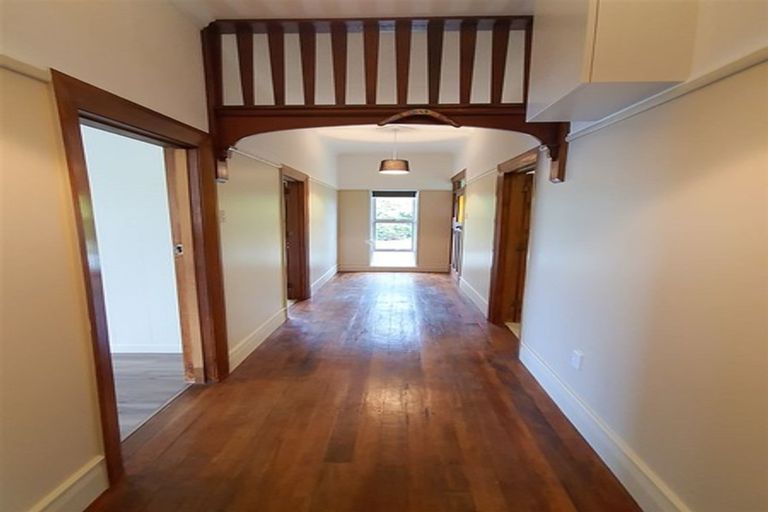 Photo of property in 18 Parsonage Road, Waimate, 7924