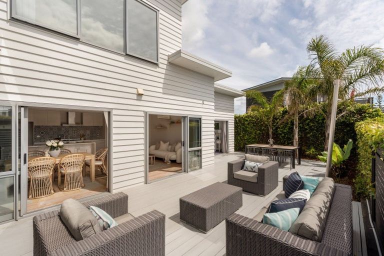 Photo of property in 1330b Papamoa Beach Road, Papamoa Beach, Papamoa, 3118