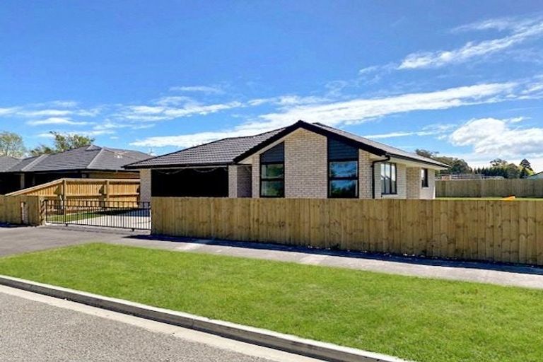 Photo of property in 64 Brook Street, Southbridge, 7602