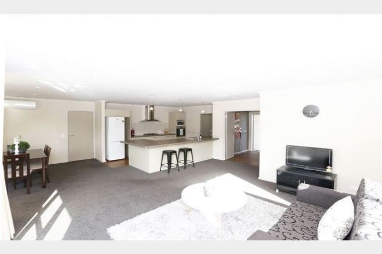 Photo of property in 14 Hector Drive, Rototuna North, Hamilton, 3210