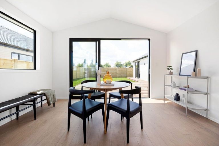 Photo of property in 36 Hugo Shaw Drive, Cambridge, 3434