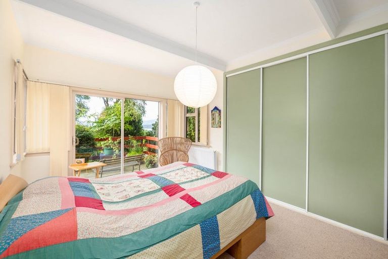 Photo of property in 72 Main Road, Governors Bay, Lyttelton, 8971