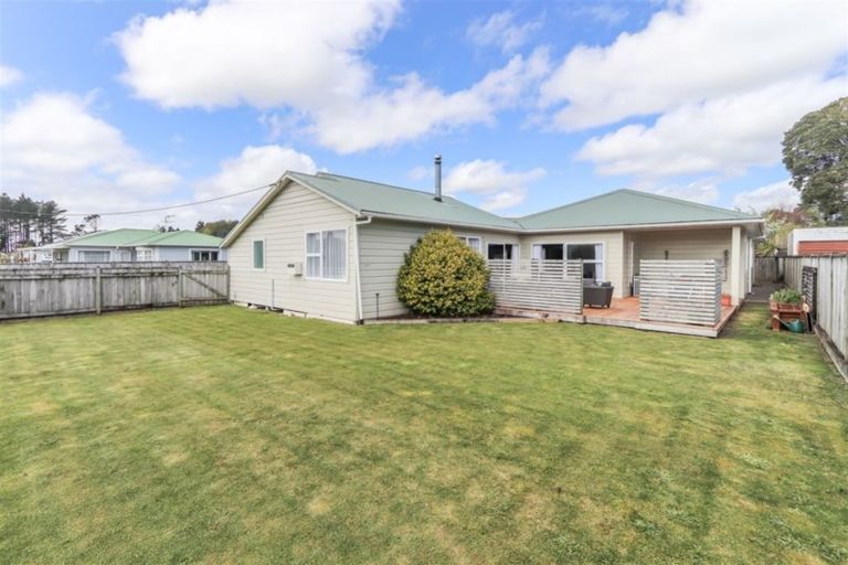 Photo of property in 1 Brookes Street, Inglewood, 4330