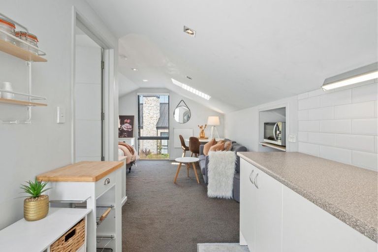 Photo of property in 2 Aberdare Court, Jacks Point, Queenstown, 9371