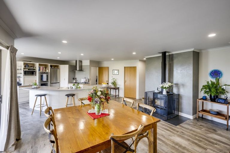 Photo of property in 63 Omarunui Road, Waiohiki, Napier, 4183