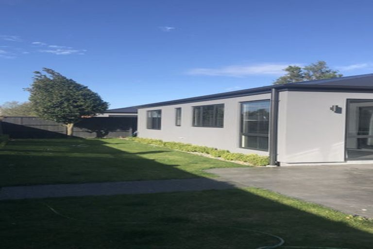 Photo of property in 222 Westminster Street, Mairehau, Christchurch, 8013