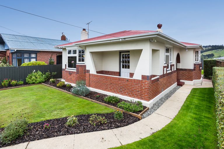 Photo of property in 158 Kenmure Road, Kenmure, Dunedin, 9011