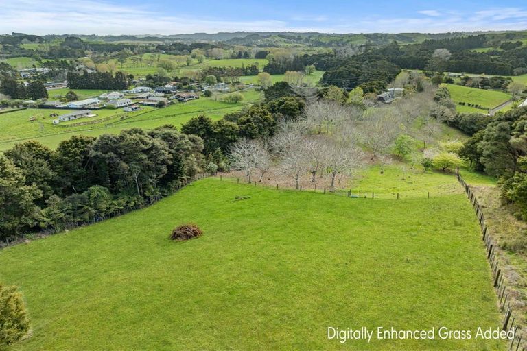 Photo of property in 50 Waitoki Road, Waitoki, Kaukapakapa, 0871