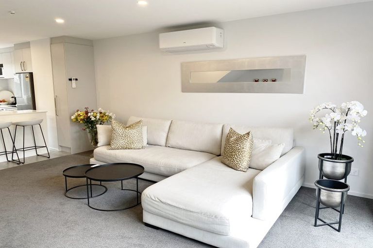 Photo of property in 3/37 Webb Street, St Albans, Christchurch, 8014