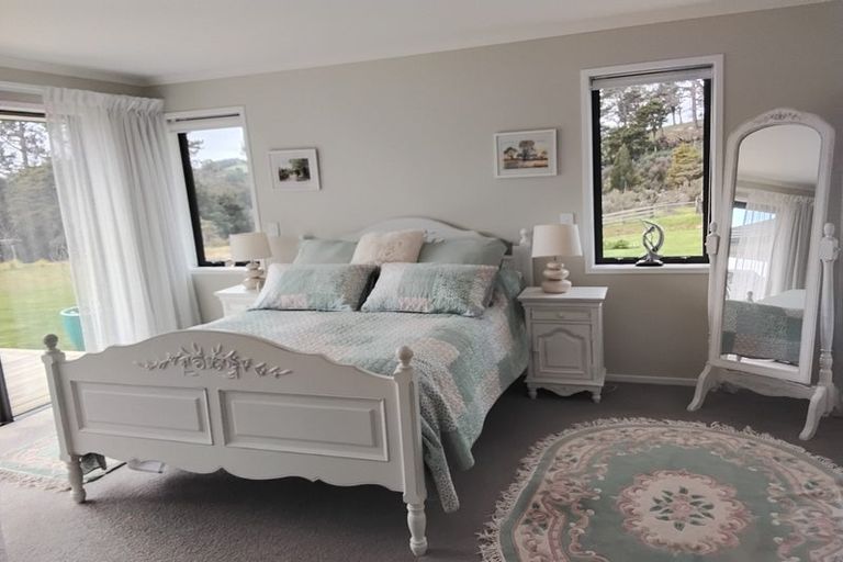 Photo of property in 11 Cherrywood Rise, Paparoa, 0571