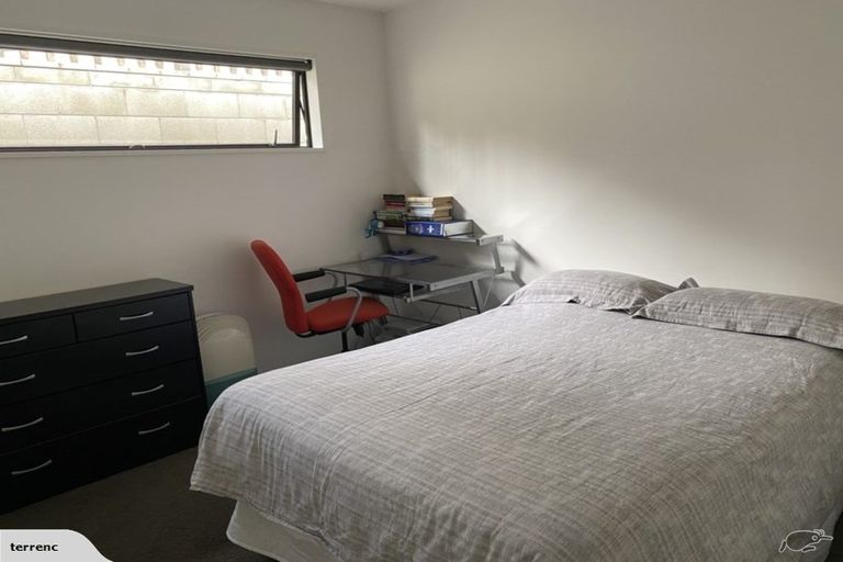Photo of property in 5 Te Awakura Terrace, Mount Pleasant, Christchurch, 8081