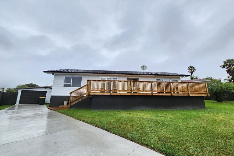 Photo of property in 8 Pulman Place, Clover Park, Auckland, 2019